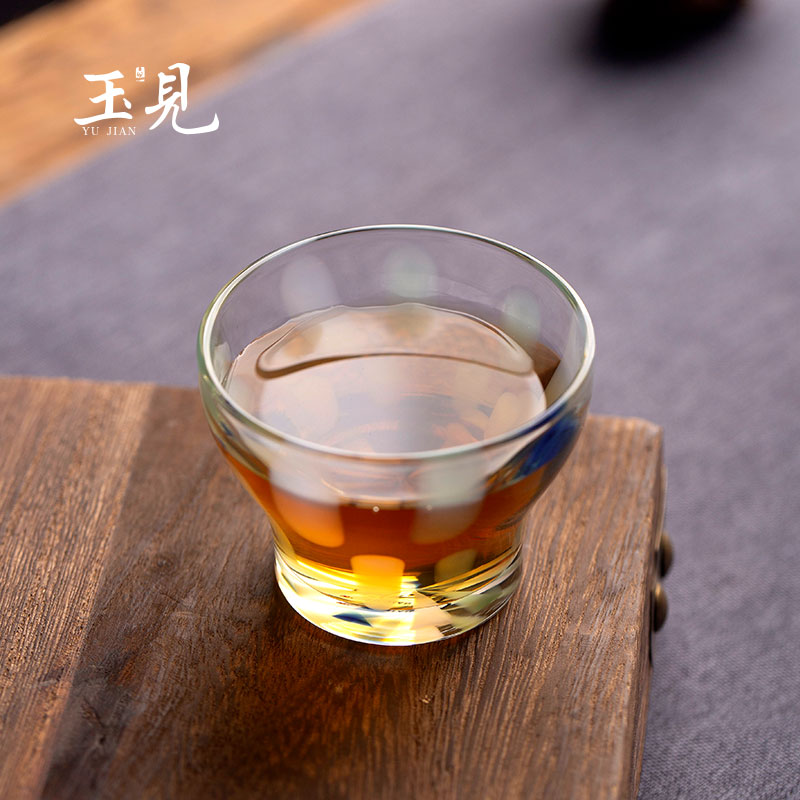 Handcrafted 50ml Glass Tea Cup – Borosilicate, Horse Hoof Shape