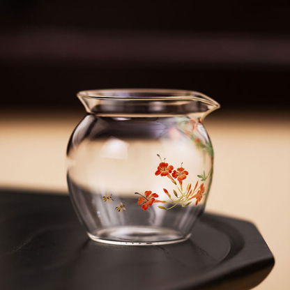 Handcrafted Glass Gongdao cup 240ml