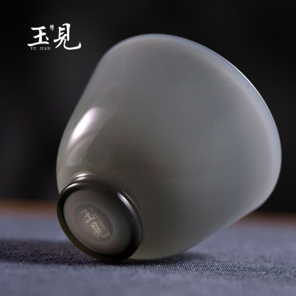 Handcrafted Glass Master Cup 90ml – Round Design