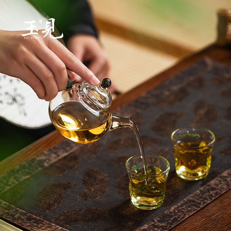 Handcrafted Borosilicate Glass Tea Pot 150ml – Chinese Style Fulu Design