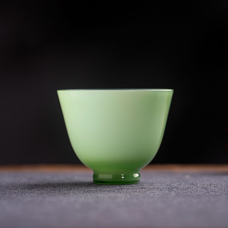 Handcrafted Glass Master Cup 90ml – Round Design