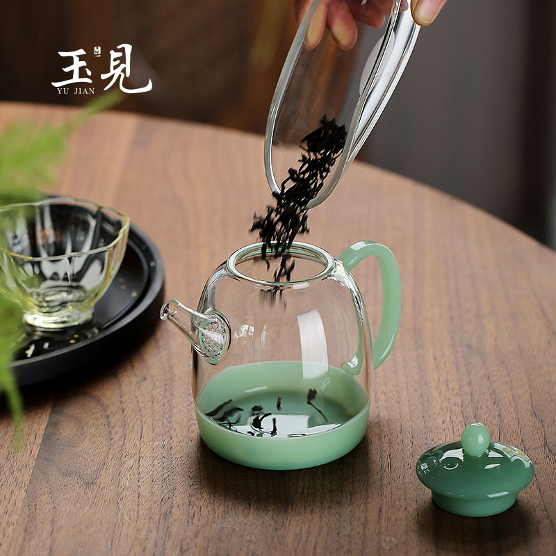 Borosilicate Glass Teapot with Jade Texture Handle & Lid – 240ml