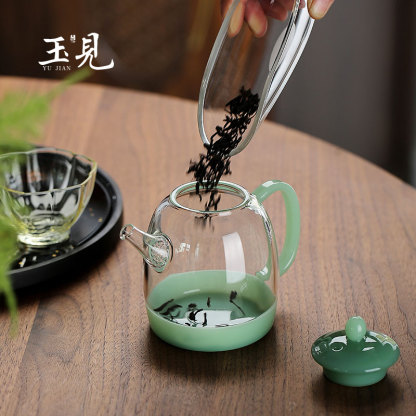 Borosilicate Glass Teapot with Jade Texture Handle & Lid – 240ml