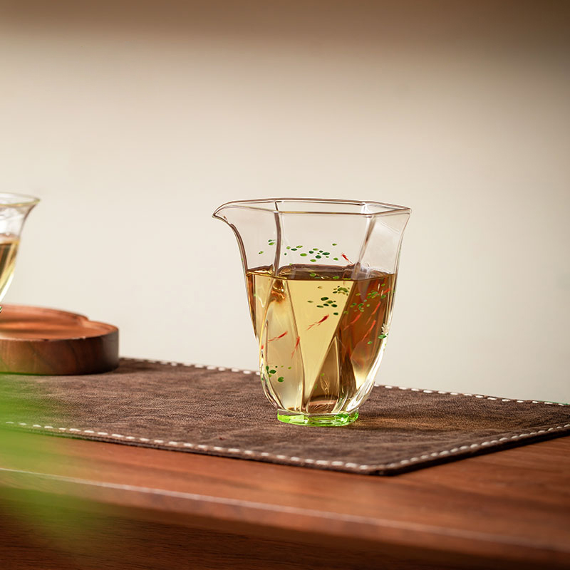 Handcrafted Painted Glass Gongdao Cup 200ml