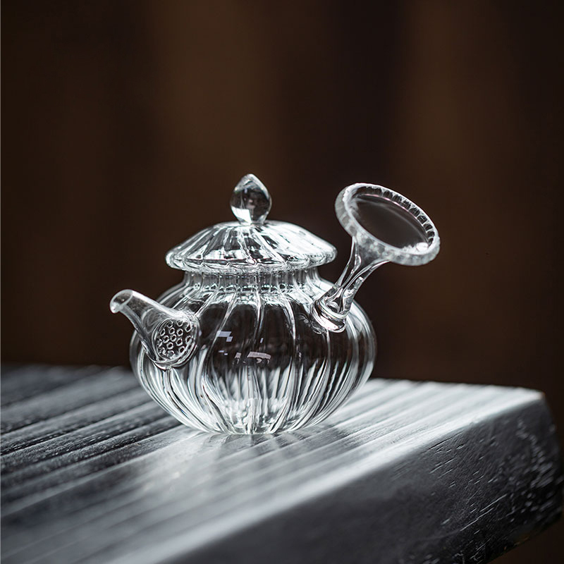 Handcrafted Borosilicate Glass Teapot 150ml – Seashell Handle, Four Colors