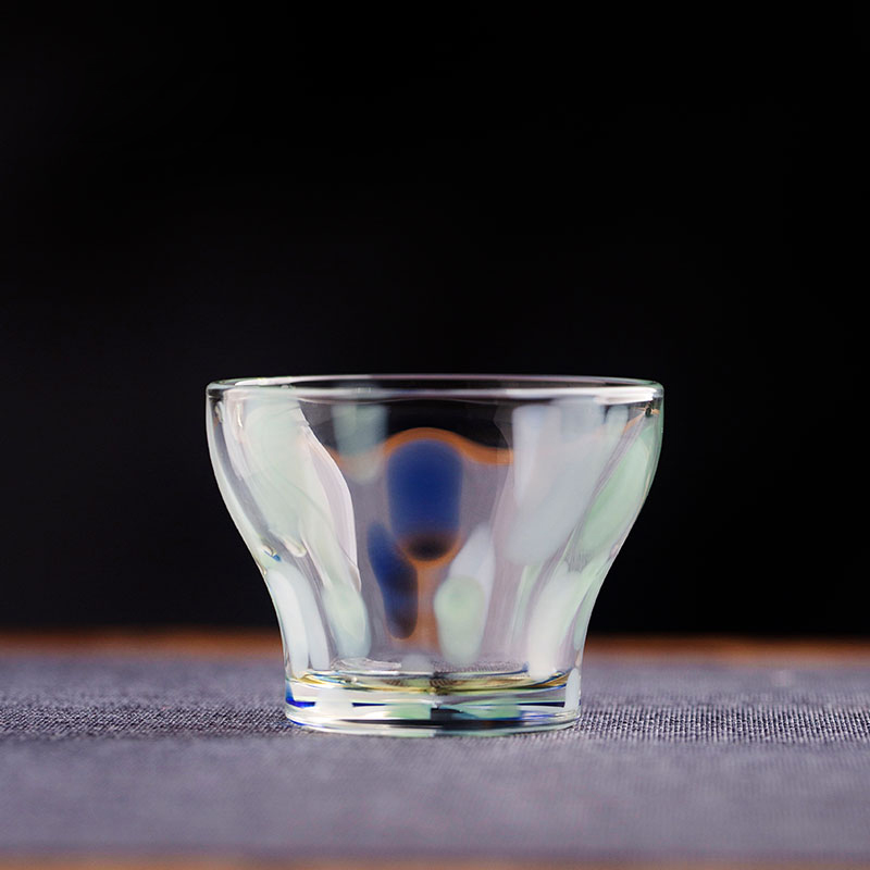 Handcrafted 50ml Glass Tea Cup – Borosilicate, Horse Hoof Shape