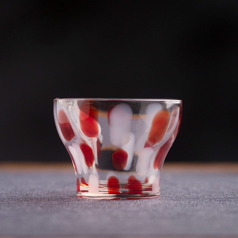 Handcrafted 50ml Glass Tea Cup – Borosilicate, Horse Hoof Shape