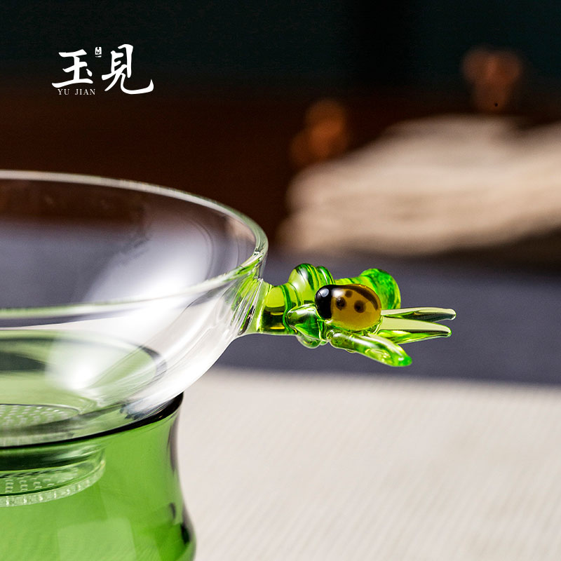 Handcrafted Ladybug Tea Infuser – Borosilicate Glass, Creative Tea Filter