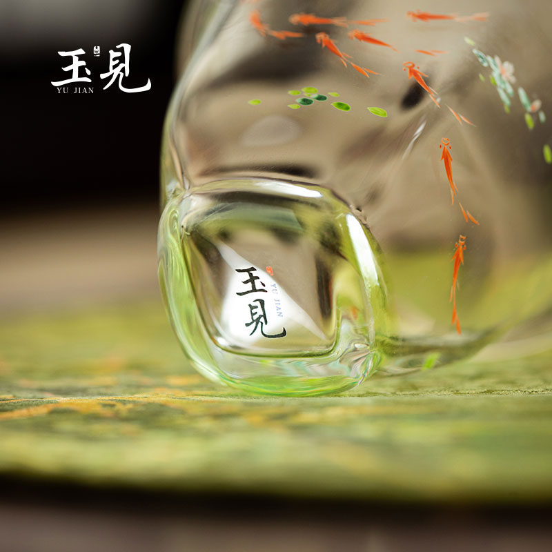 Hand-Painted 120ml Lotus Fish Gaiwan | High-Quality Glass