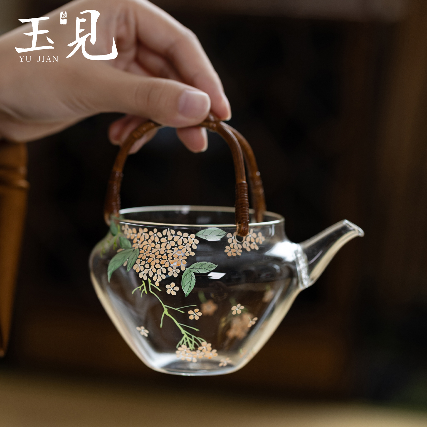 Handcrafted Borosilicate Glass Teapot with Rattan Handle – Hand-Painted Hydrangea