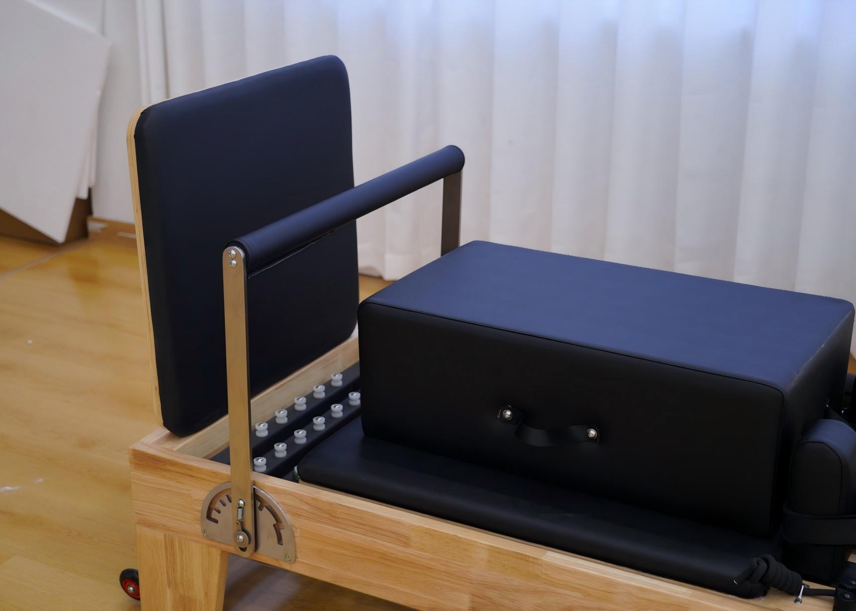 Studio Standard Pilates Reformer With Tower