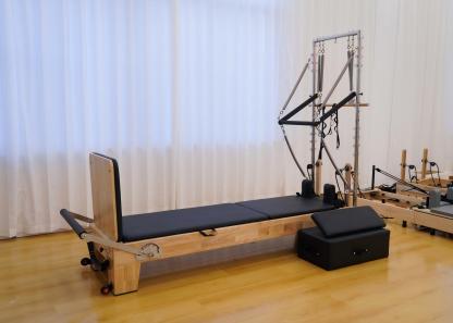Studio Standard Pilates Reformer With Tower