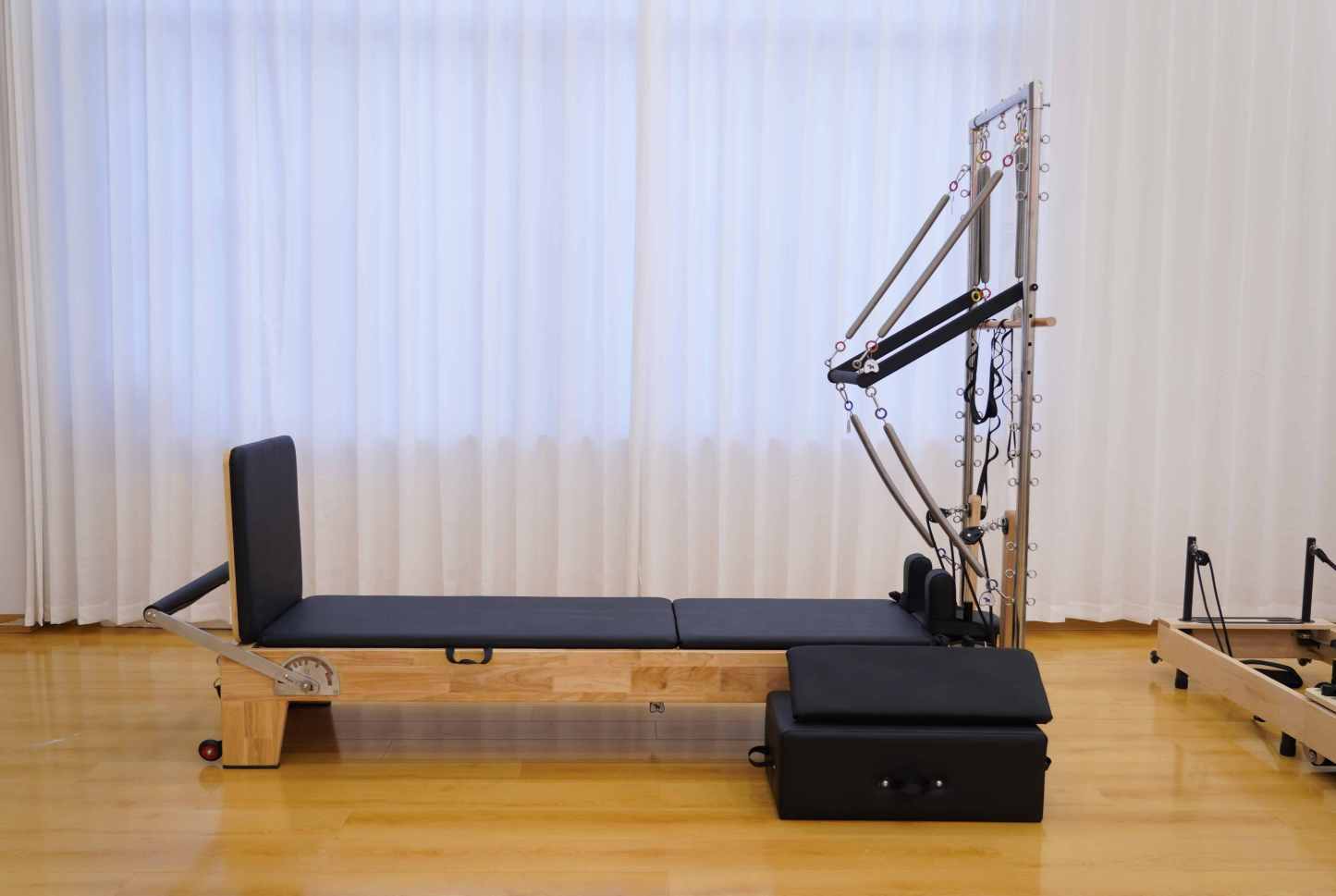 Studio Standard Pilates Reformer With Tower