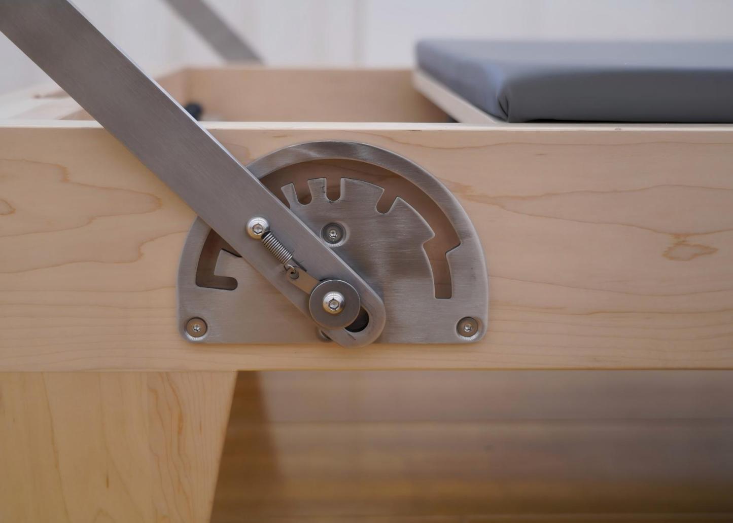 Studio Standard Pilates Reformer