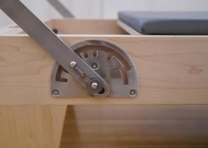 Studio Standard Pilates Reformer
