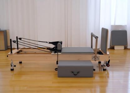 Studio Adjustable Pilates Reformer