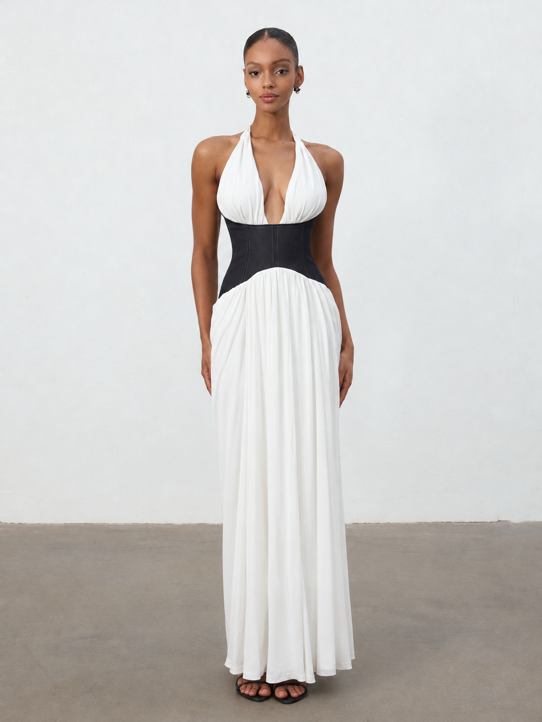 Siayh Modern Halter V Neck Color Block Maxi Dress