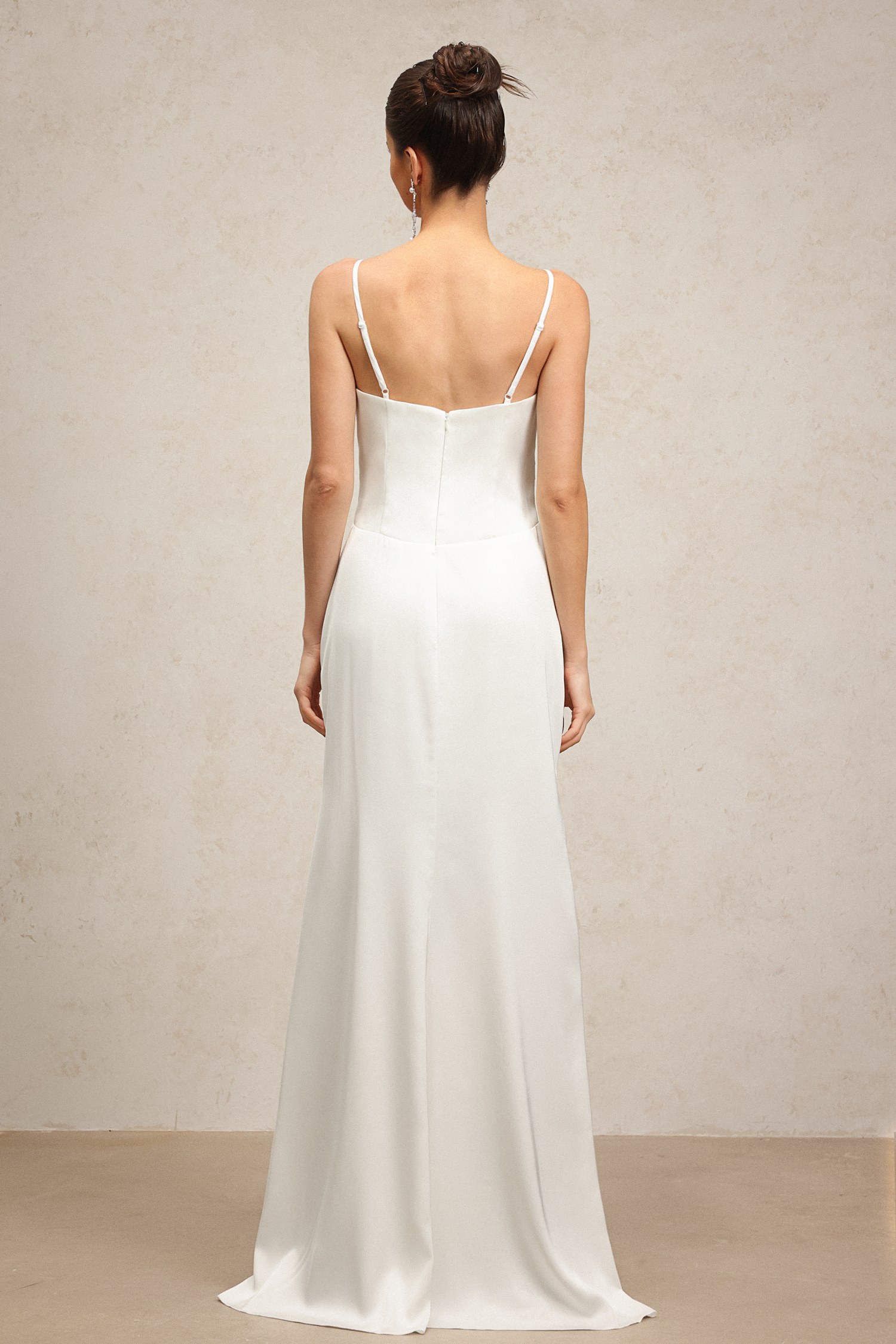 Yvonne Sleeveless V-Neck Flowers Flounce Maxi Dress