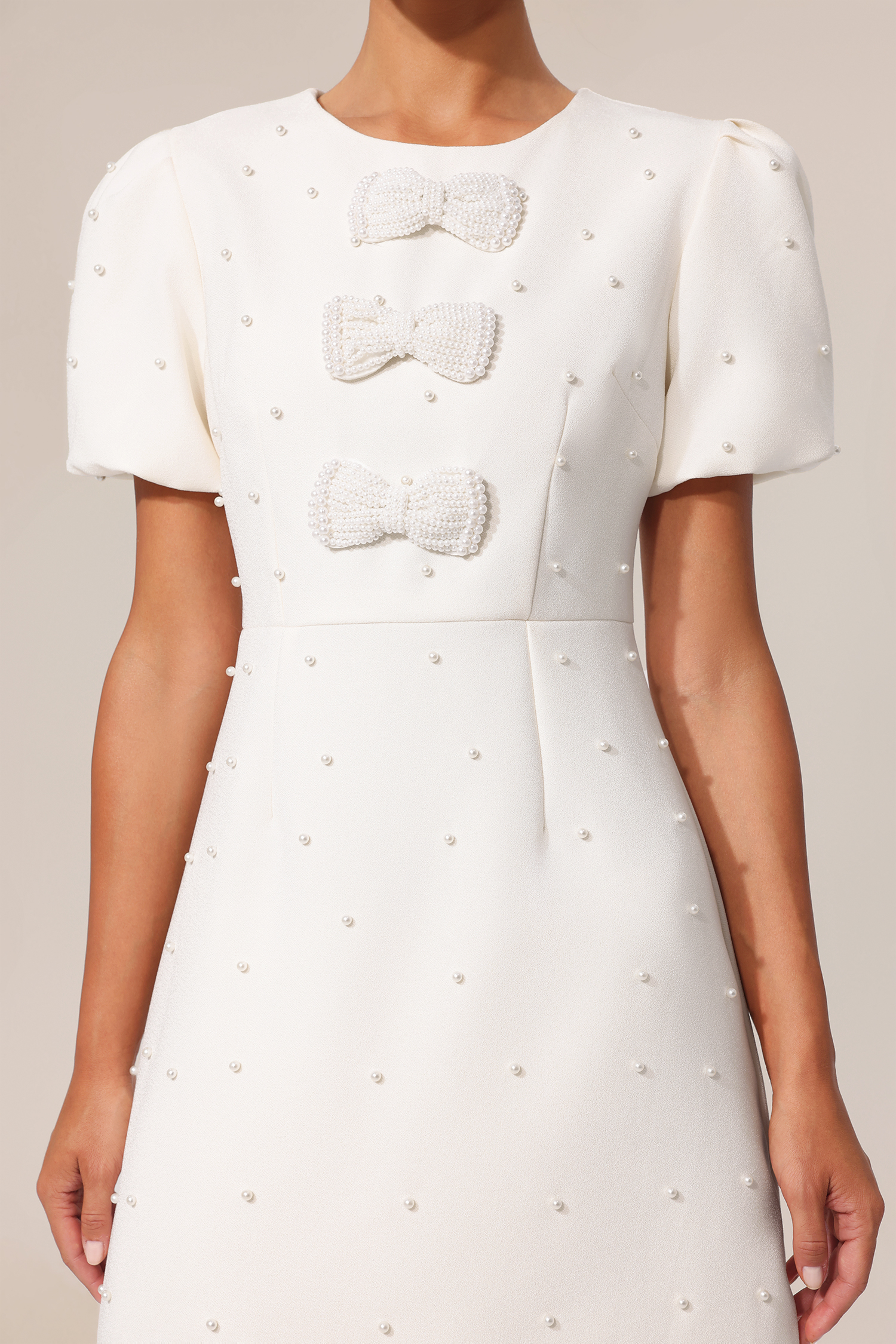 Minerva Round Neck Short Sleeves Bowknot Mini Dress