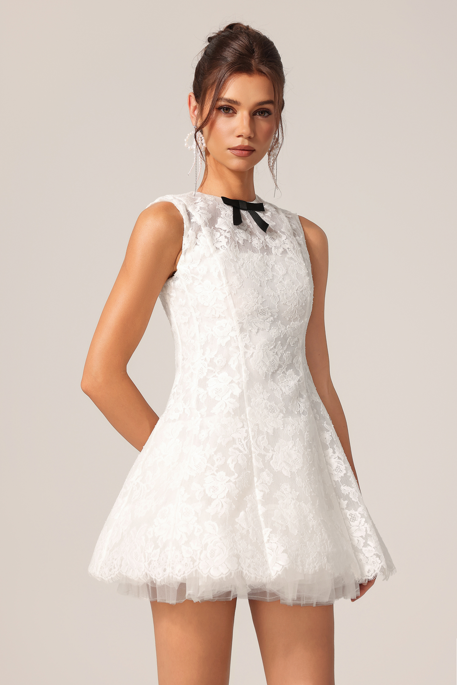 Sergio Round Neck Sleeveless Flowers Lace Bowknot Mini Dress