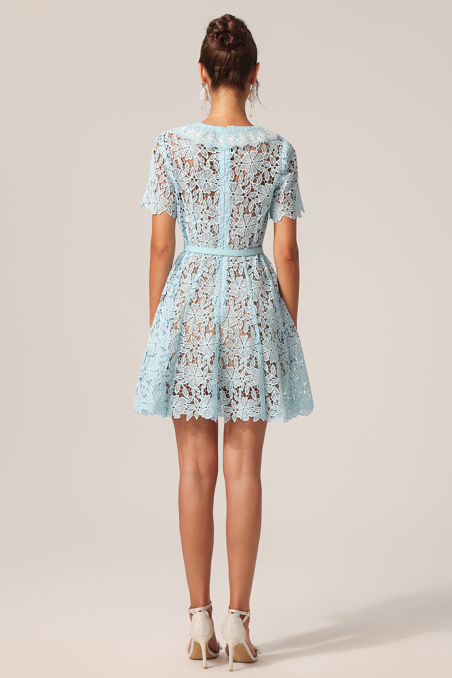 Uerzay Short Sleeves Flowers Lace Mini Dress