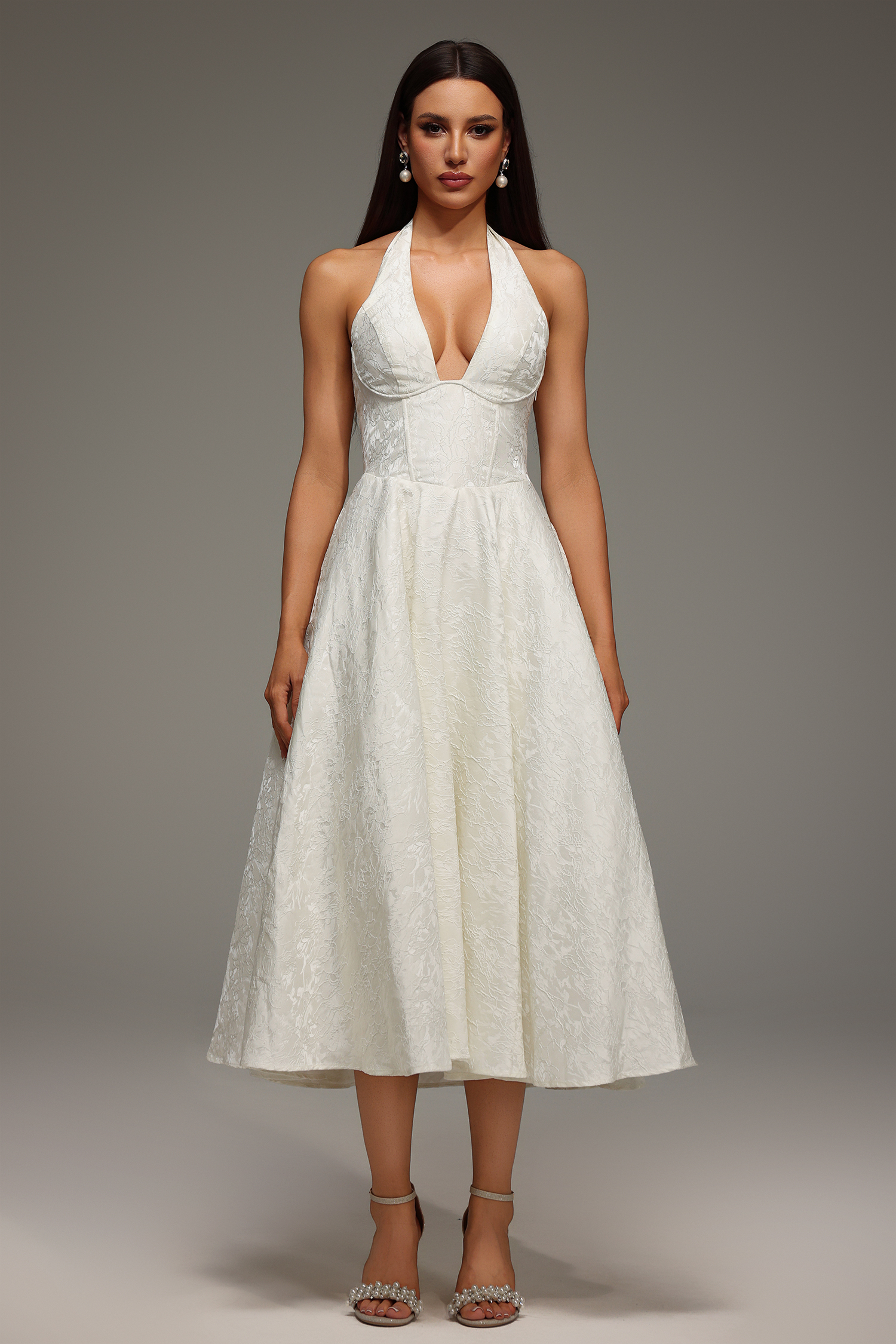 Rinaka Sleeveless Halter Jacquard W eaving Midi Dress