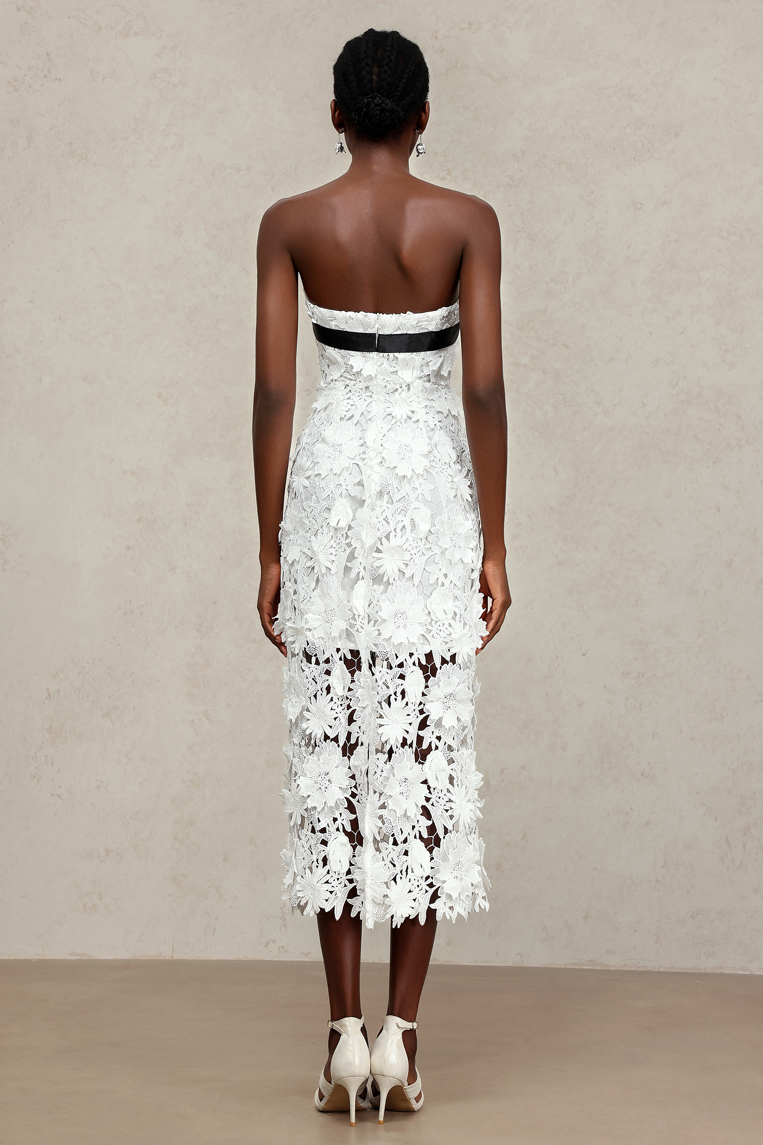 Ezra Sleeveless Lace Flowers Maxi Dress