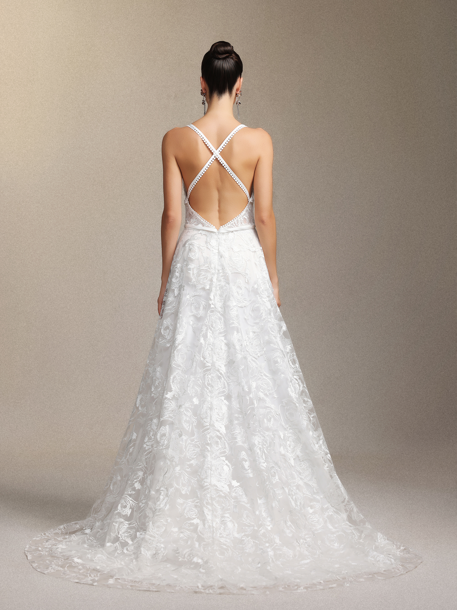 Ralaya Deep V-neck lace halter maxi wedding dress