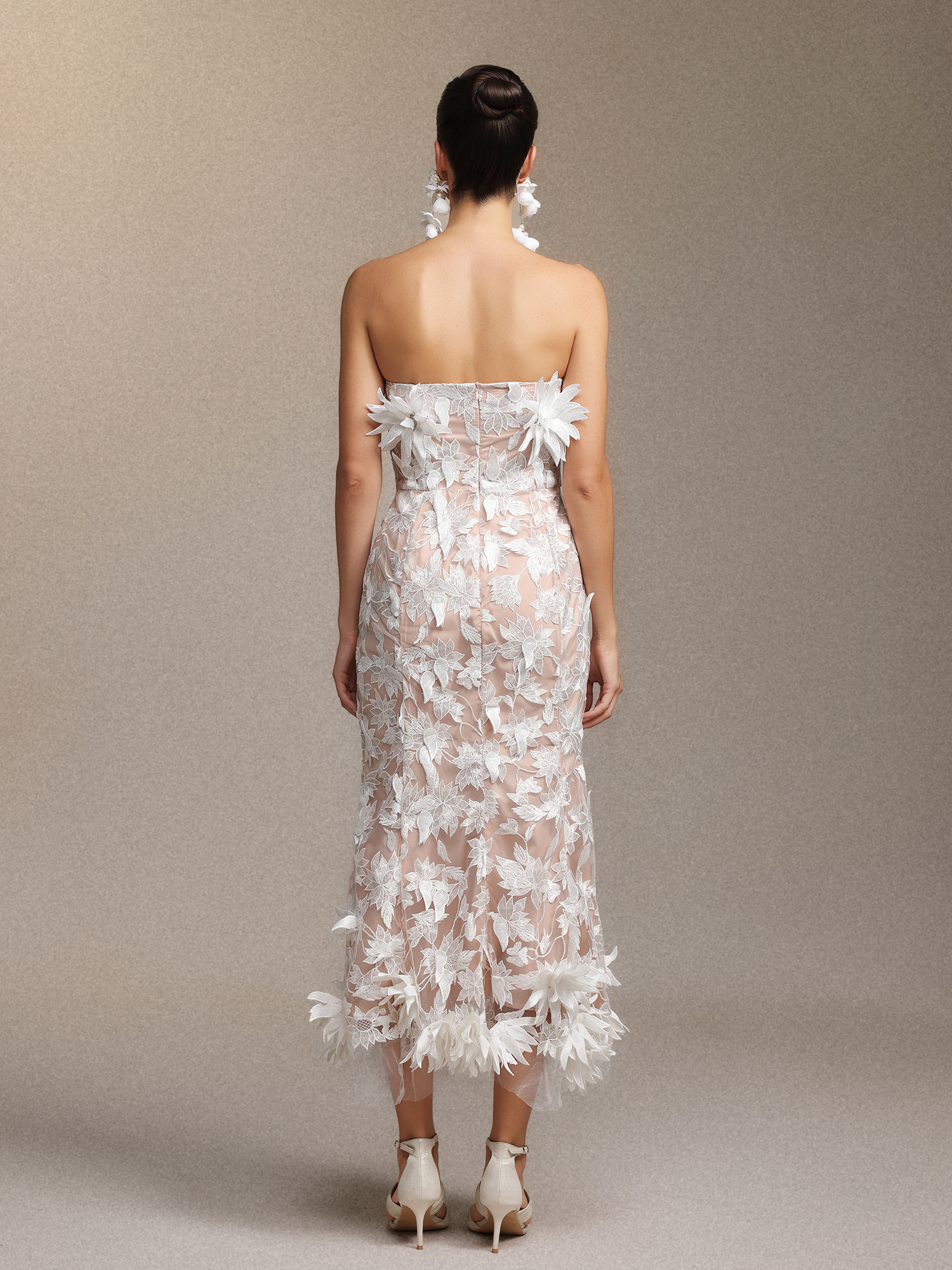 Kater Sleeveless Flowers Lace Maxi Dress