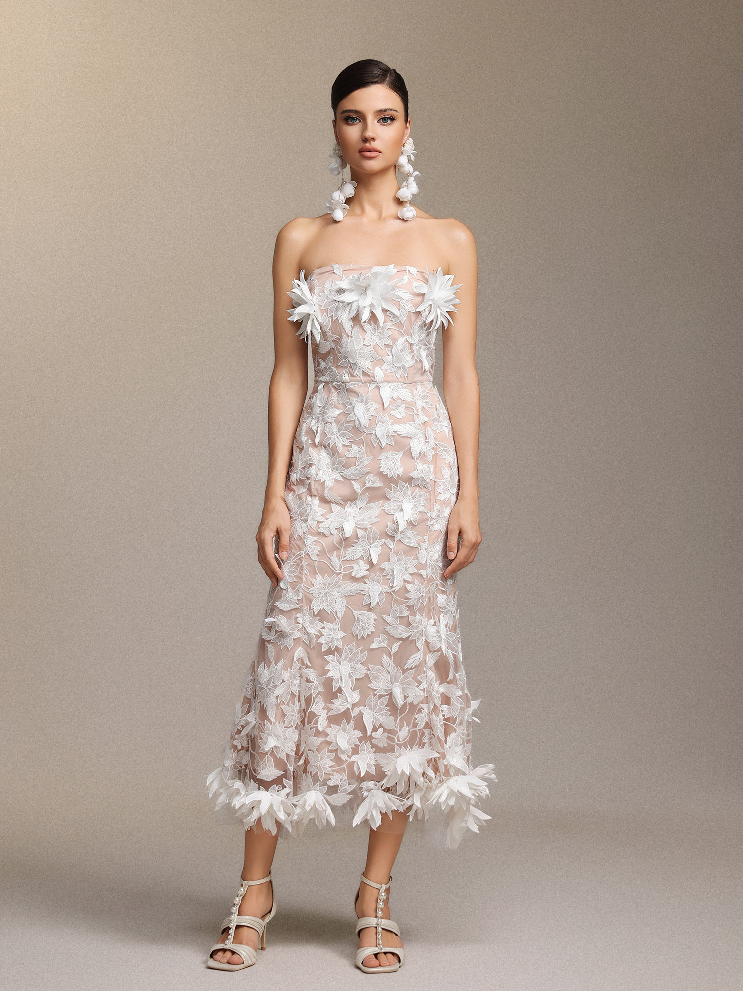 Kater Sleeveless Flowers Lace Maxi Dress