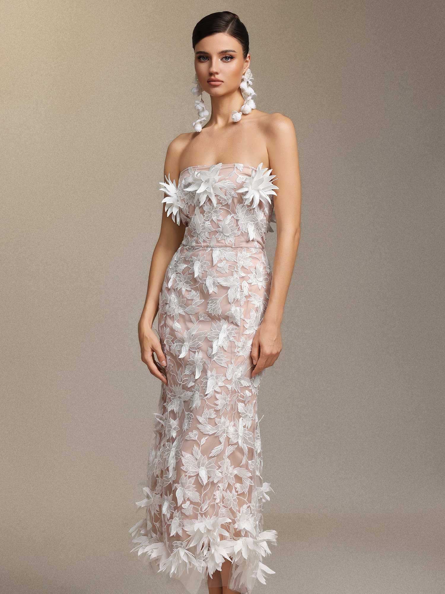 Kater Sleeveless Flowers Lace Maxi Dress