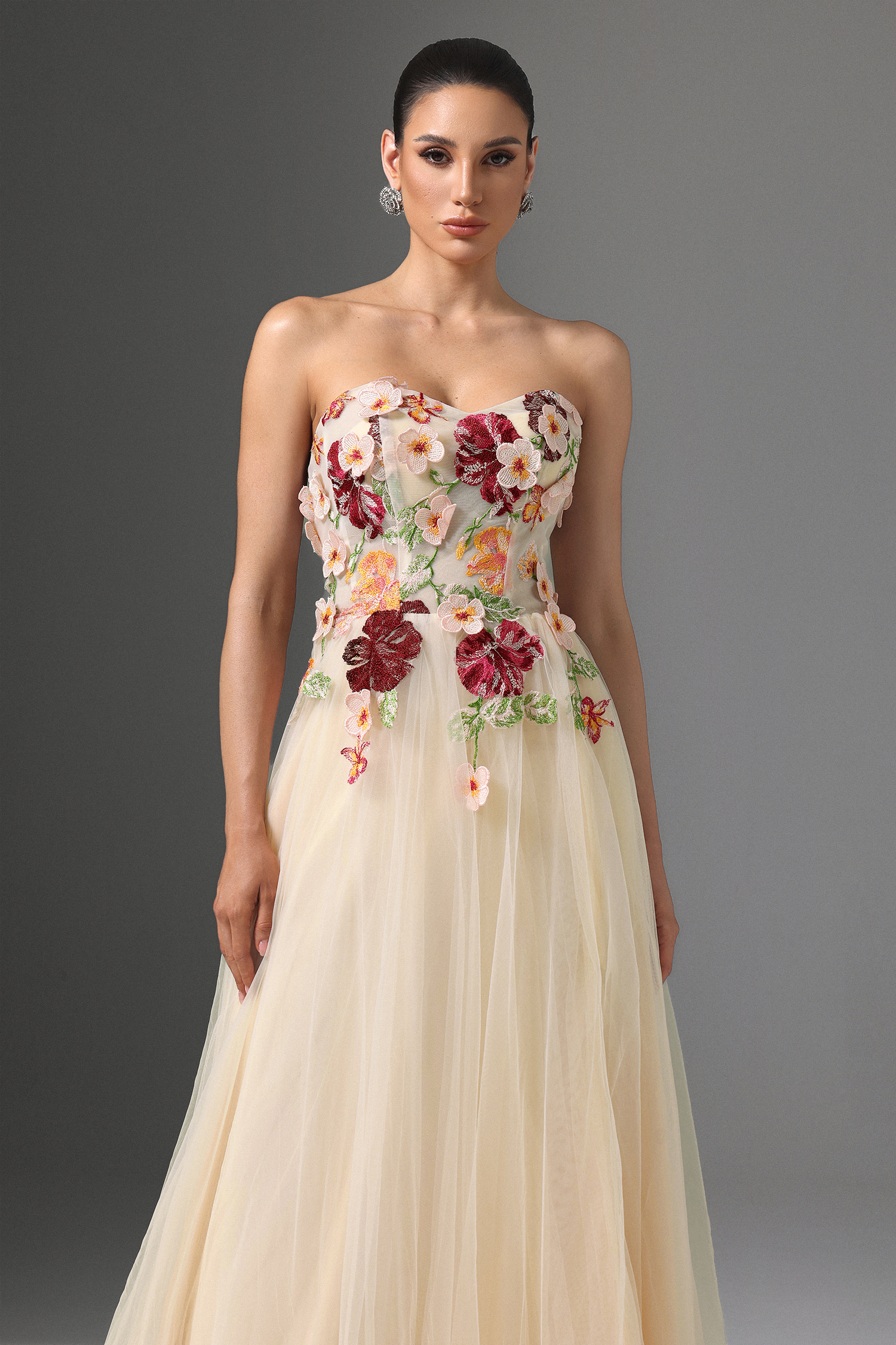 Sophiess Strapless Floral Embroidered High Slit Maxi Dress