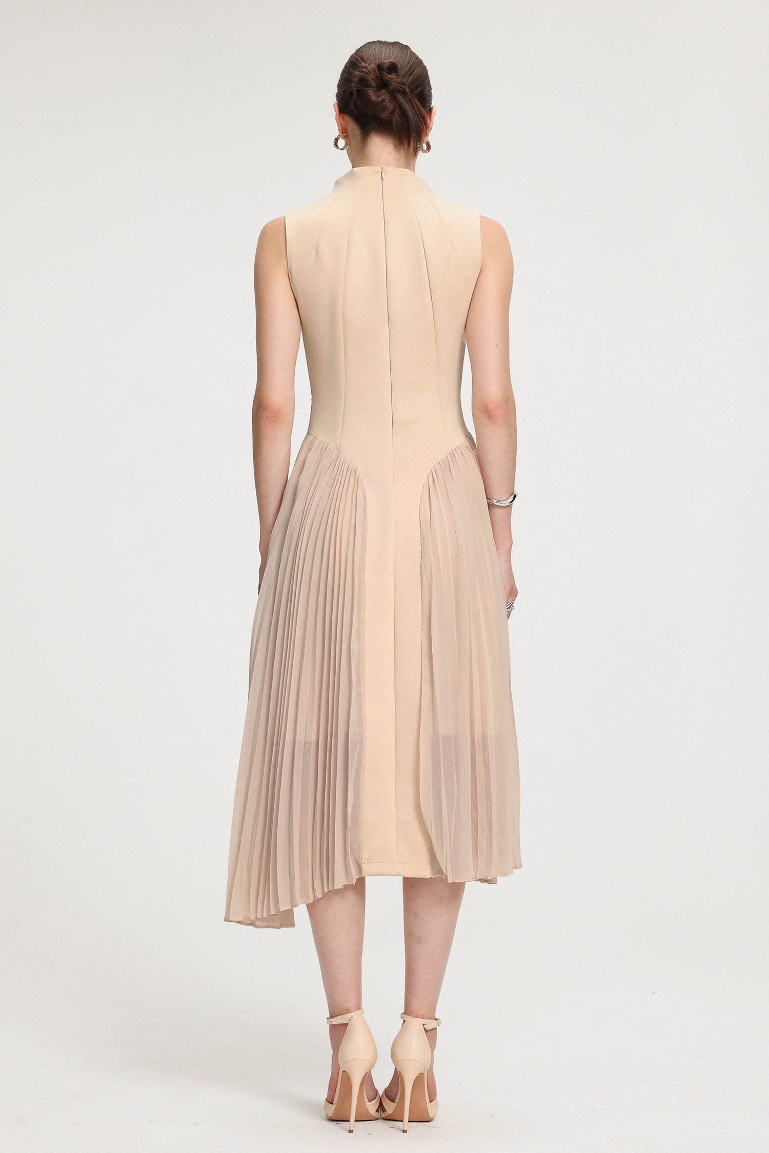 Structured-Paneled Crepe Midi Dress