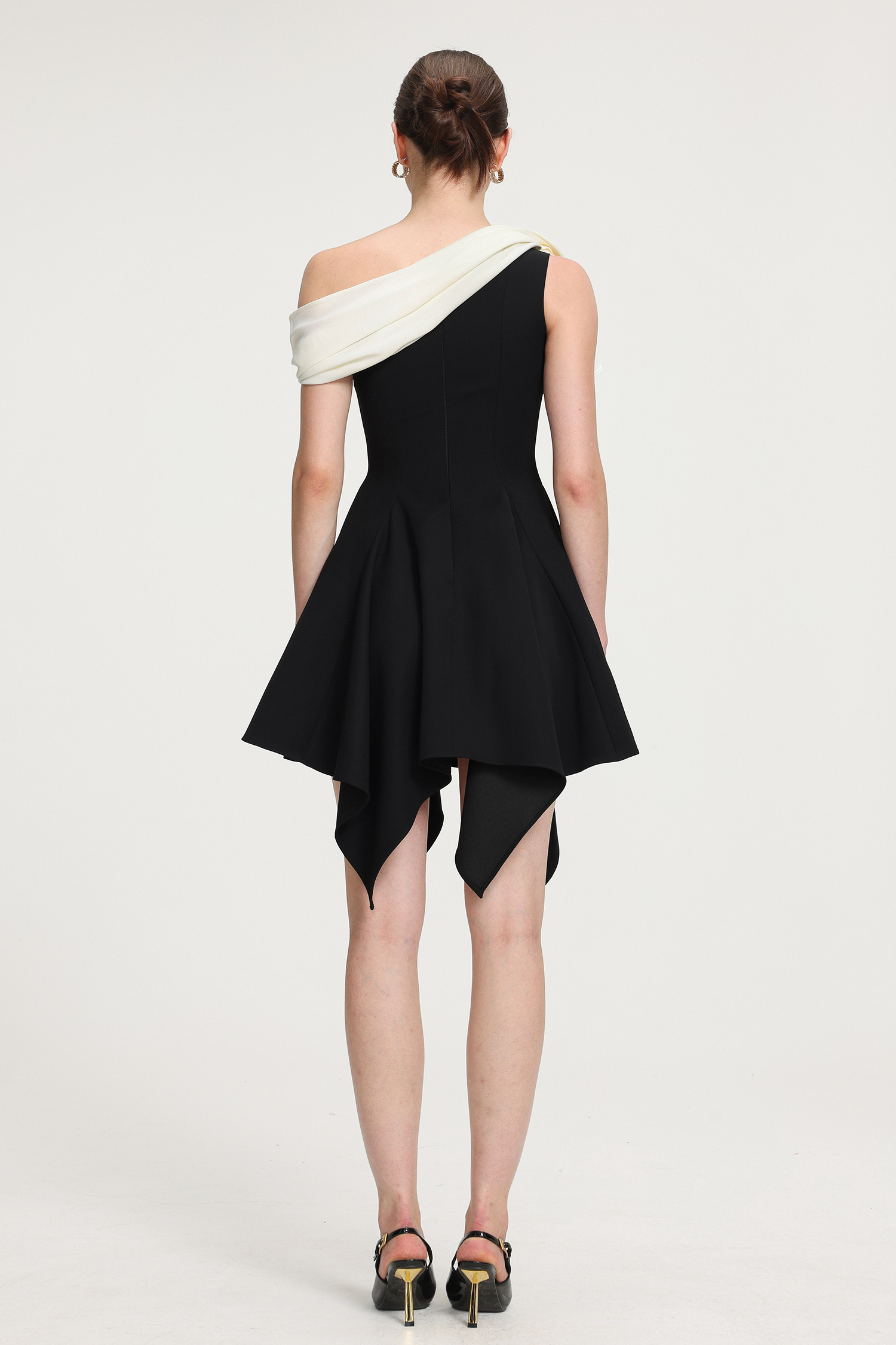 Asymmetric Ruffled One-Shoulder Mini Dress