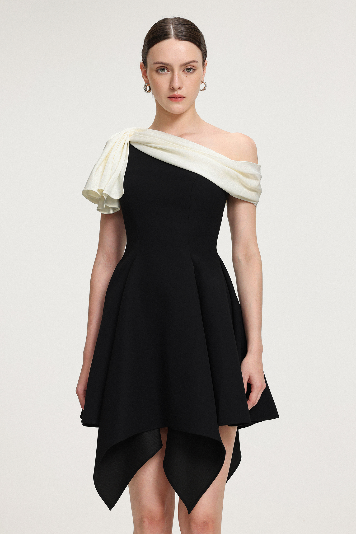 Asymmetric Ruffled One-Shoulder Mini Dress