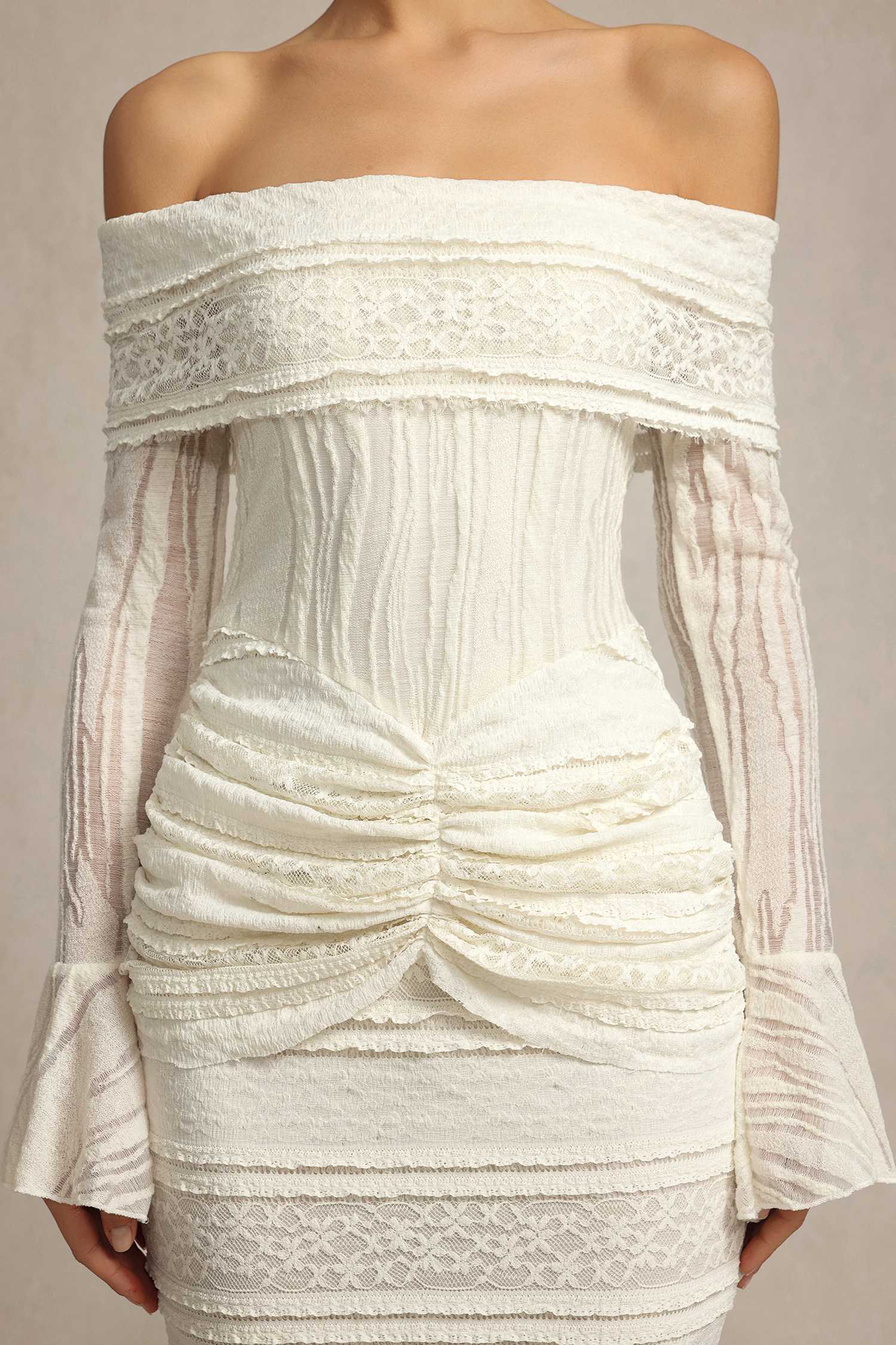 Falae Long Sleeves Folds Maxi Dress