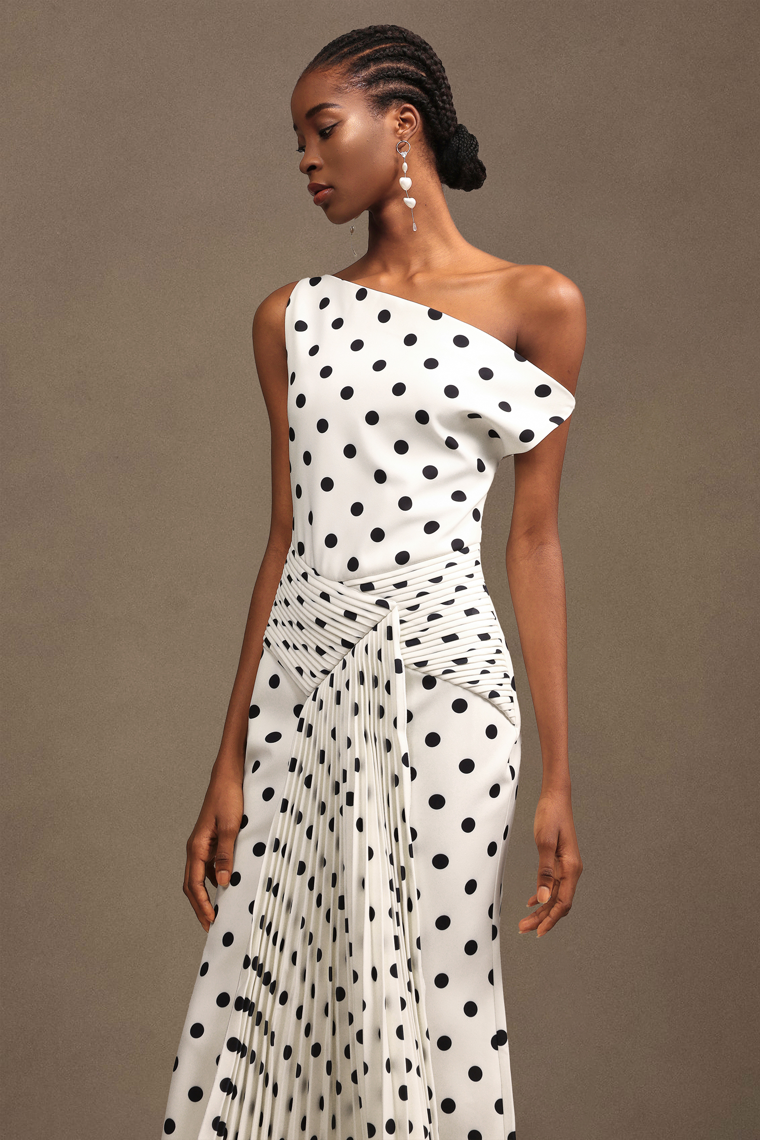 Hutuny Polka Dot One Shoulder Fold Maxi Dress
