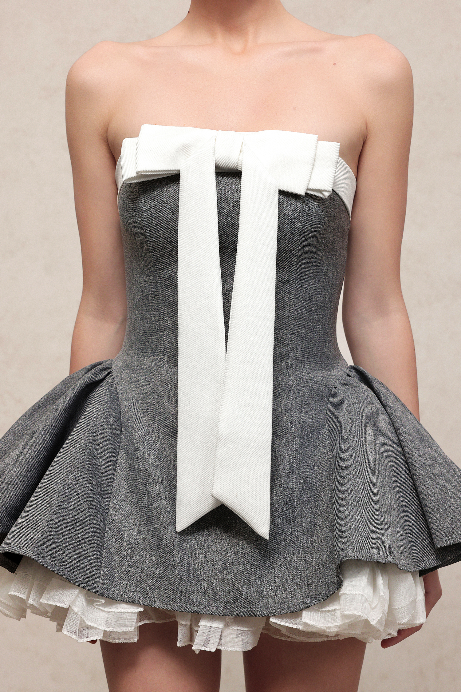 Janneth Chic Waist-Defining Sleeveless Bow Woven Mini Dress