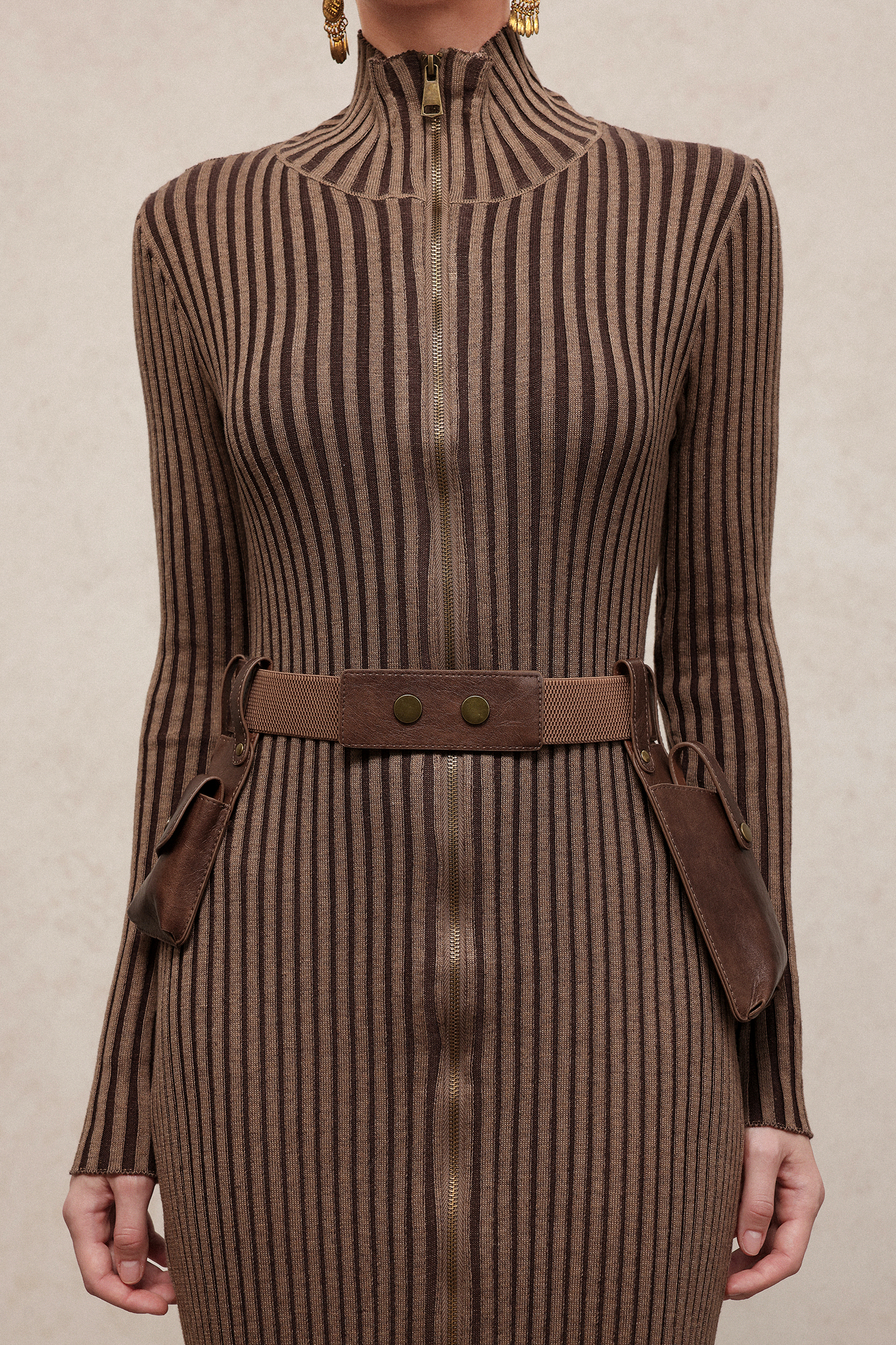 Doda Edgy Contour Long Sleeve Knit Maxi Dress