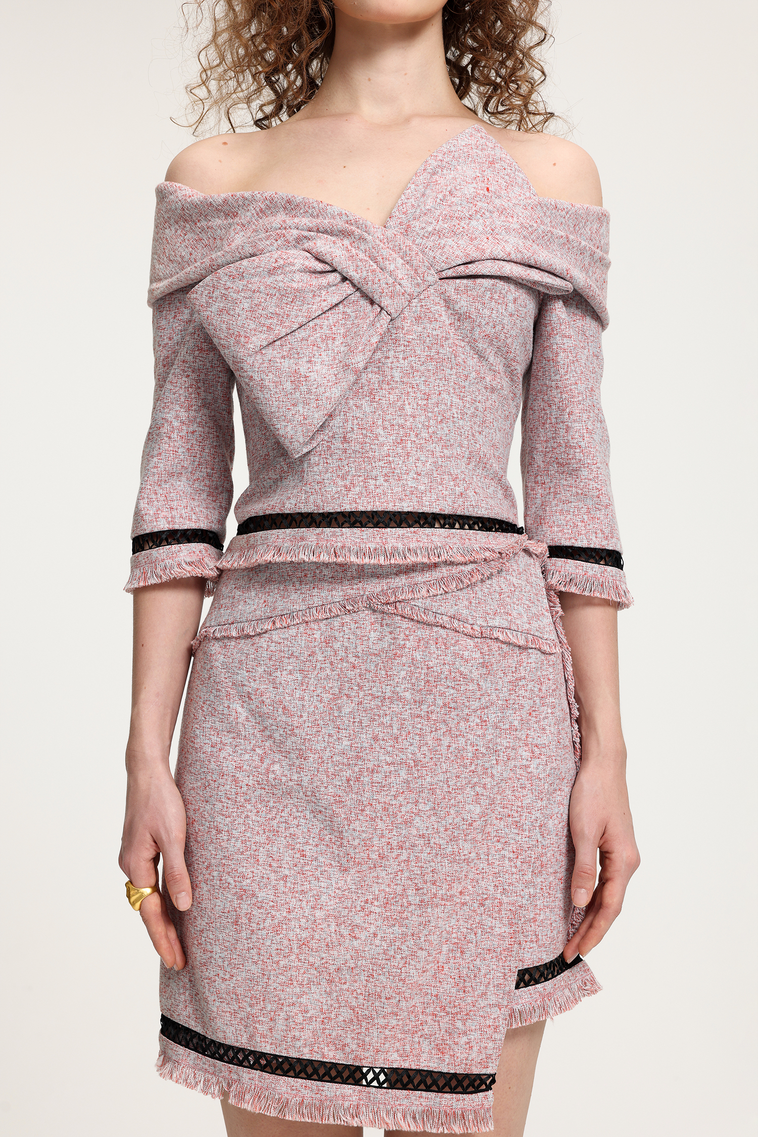 Open-shoulder Tweed With Striking Bow Dress