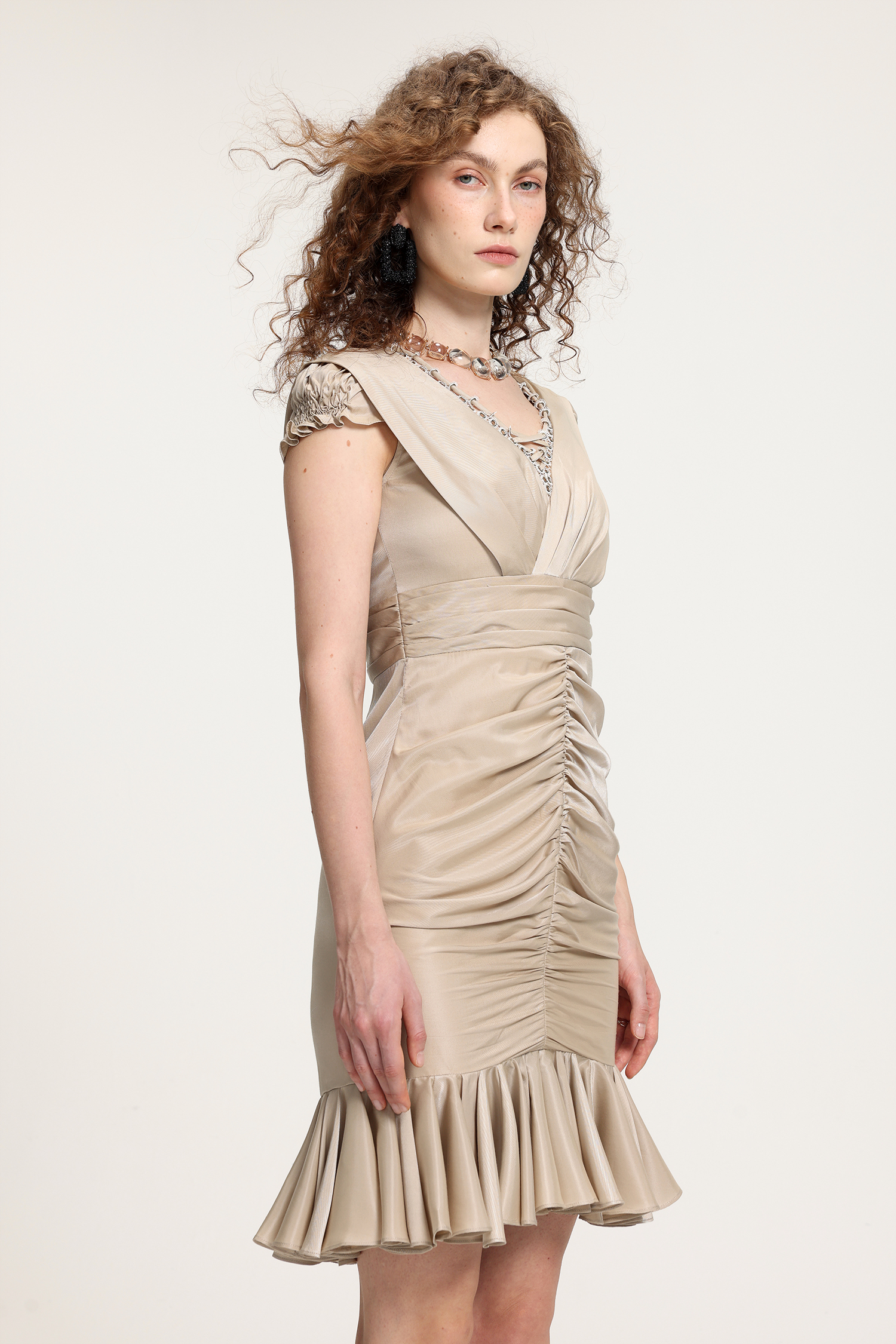 Ruched Lace-Up Mermaid Hem With Hand-Smocked Stitching Sleeves Dress