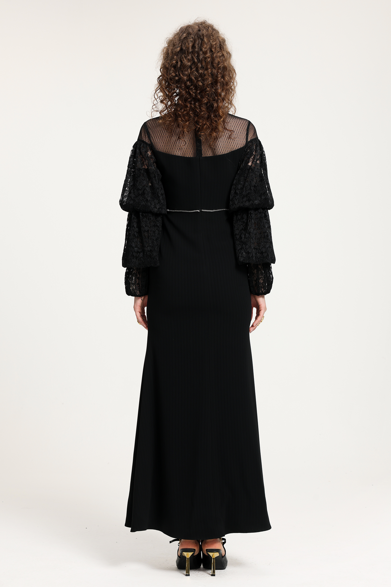 Lace Puffed Sleeve Mesh Paneled Mermaid Gown