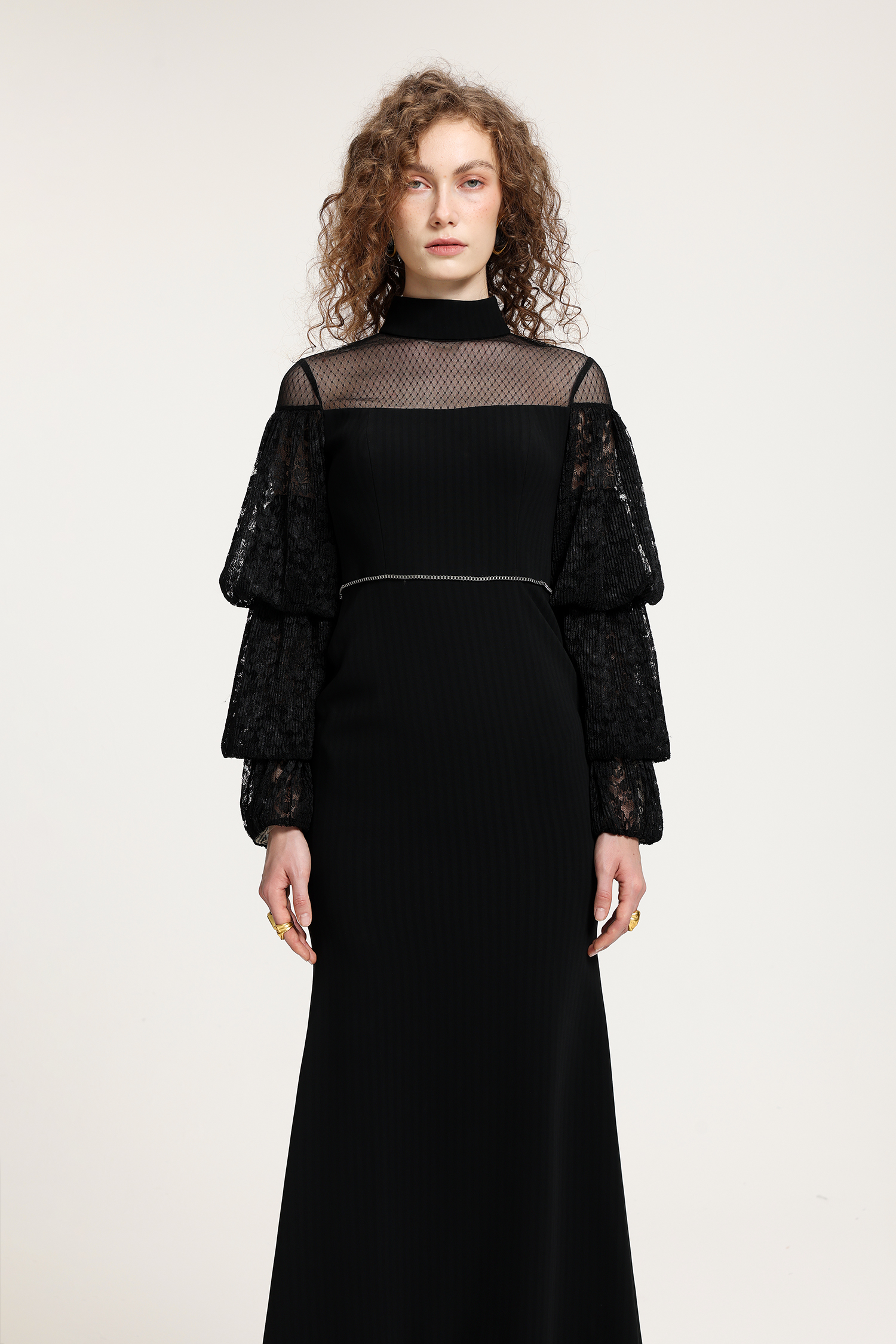 Lace Puffed Sleeve Mesh Paneled Mermaid Gown