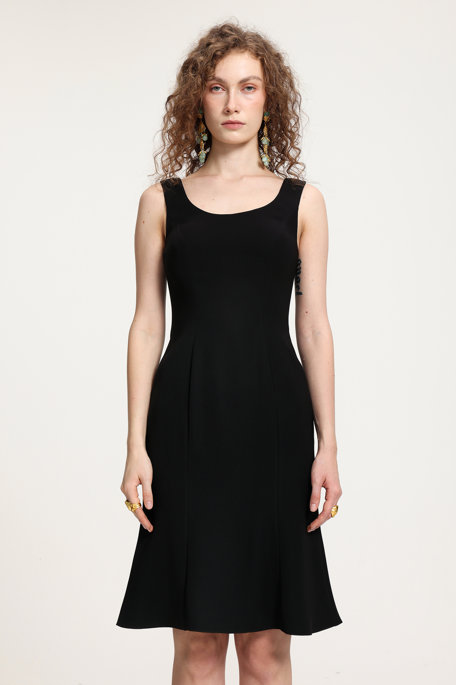 Scoop Neck Sleeveless Flared Midi Dress
