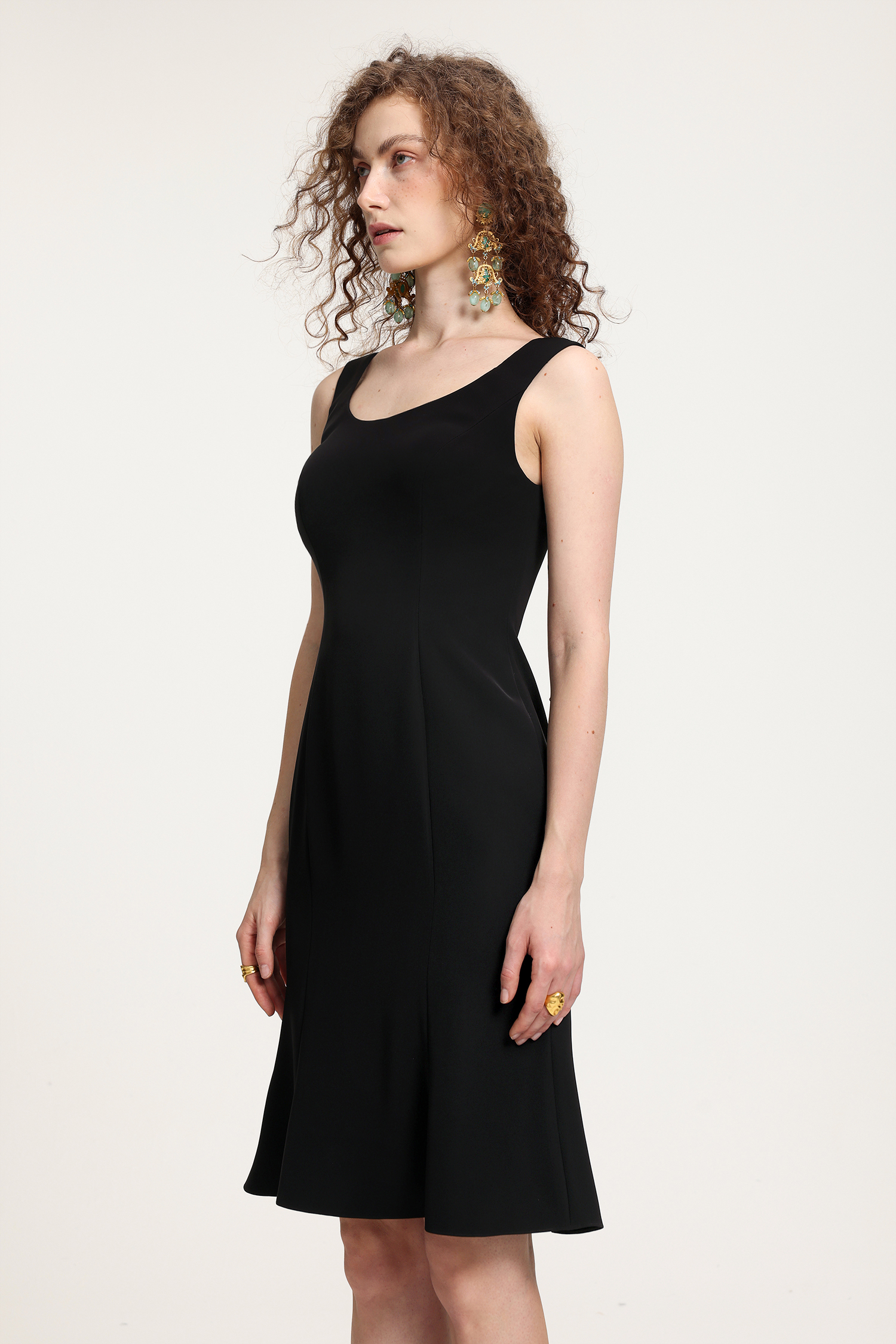 Scoop Neck Sleeveless Flared Midi Dress