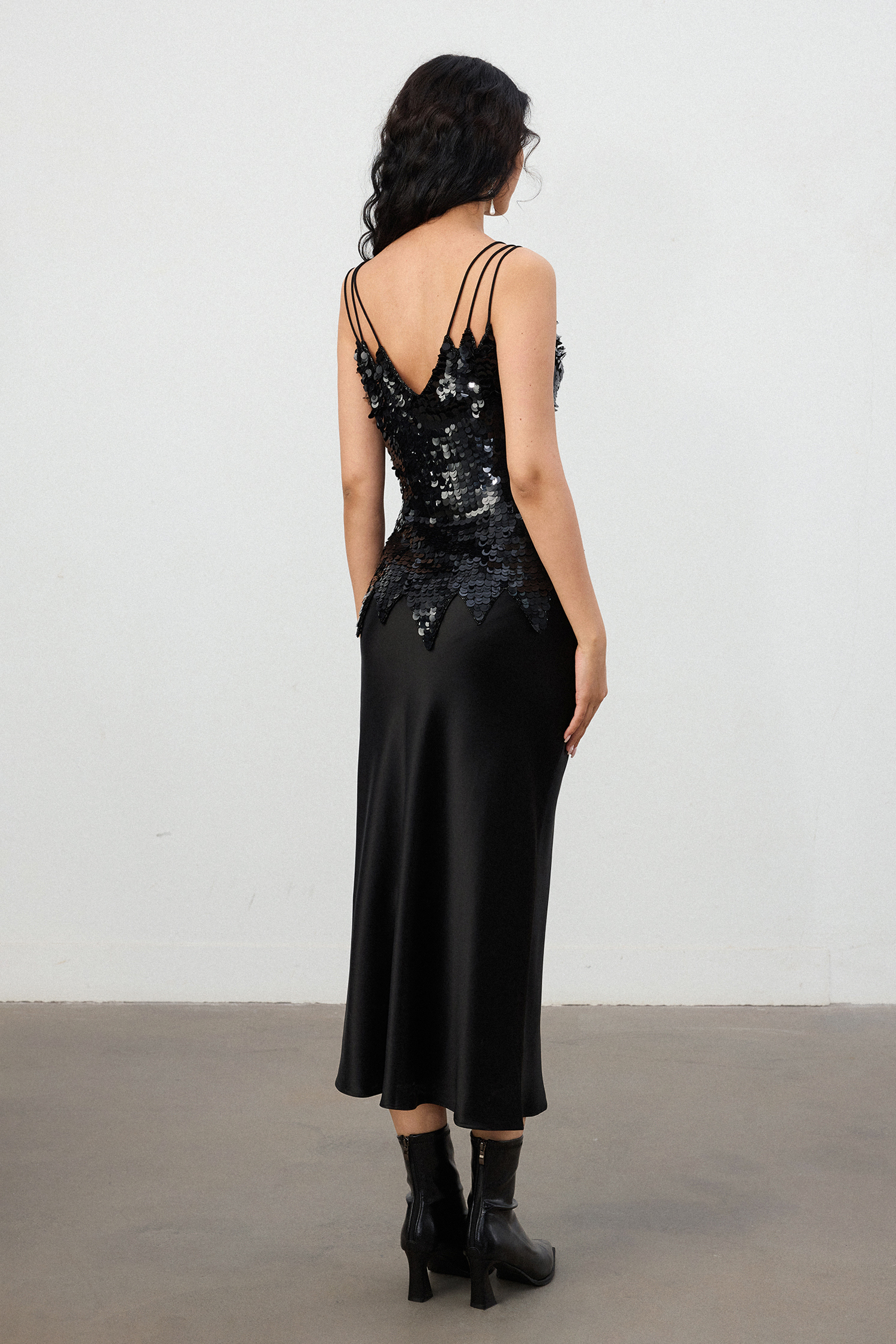 Black Sequin V-neck Jagged Hem Top