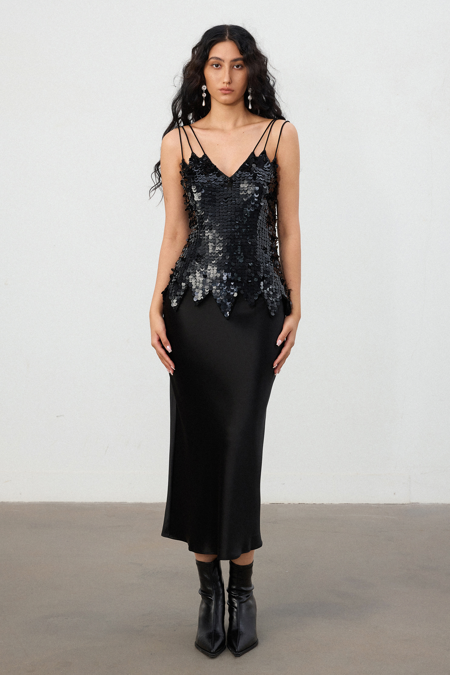 Black Sequin V-neck Jagged Hem Top