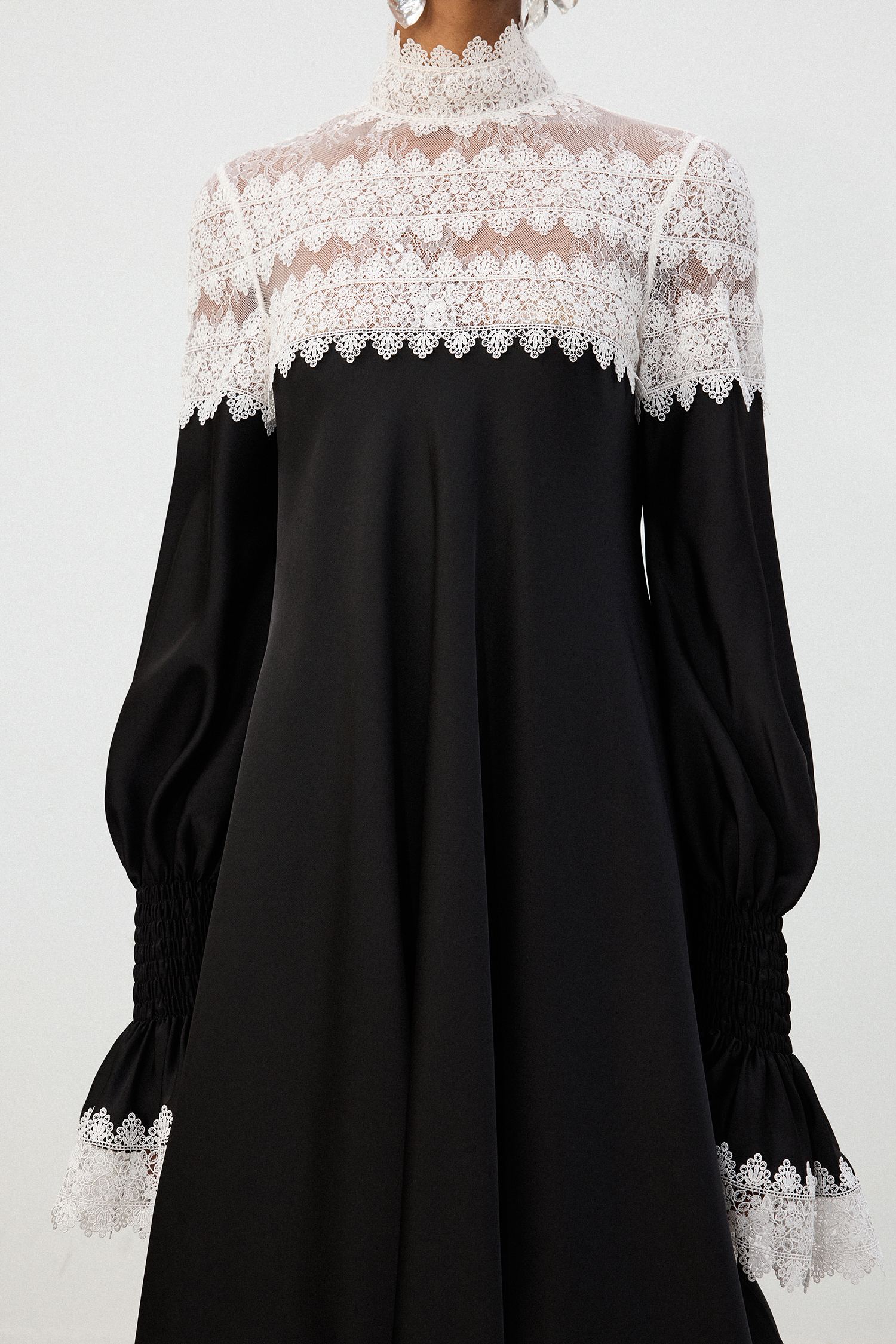 Romantic Lace-Trim Black Floor-Length Skirt