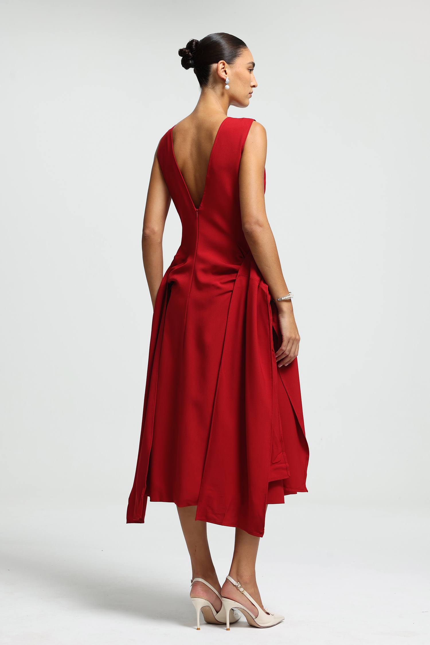 Sculpted Keyhole Draped Midi Dress