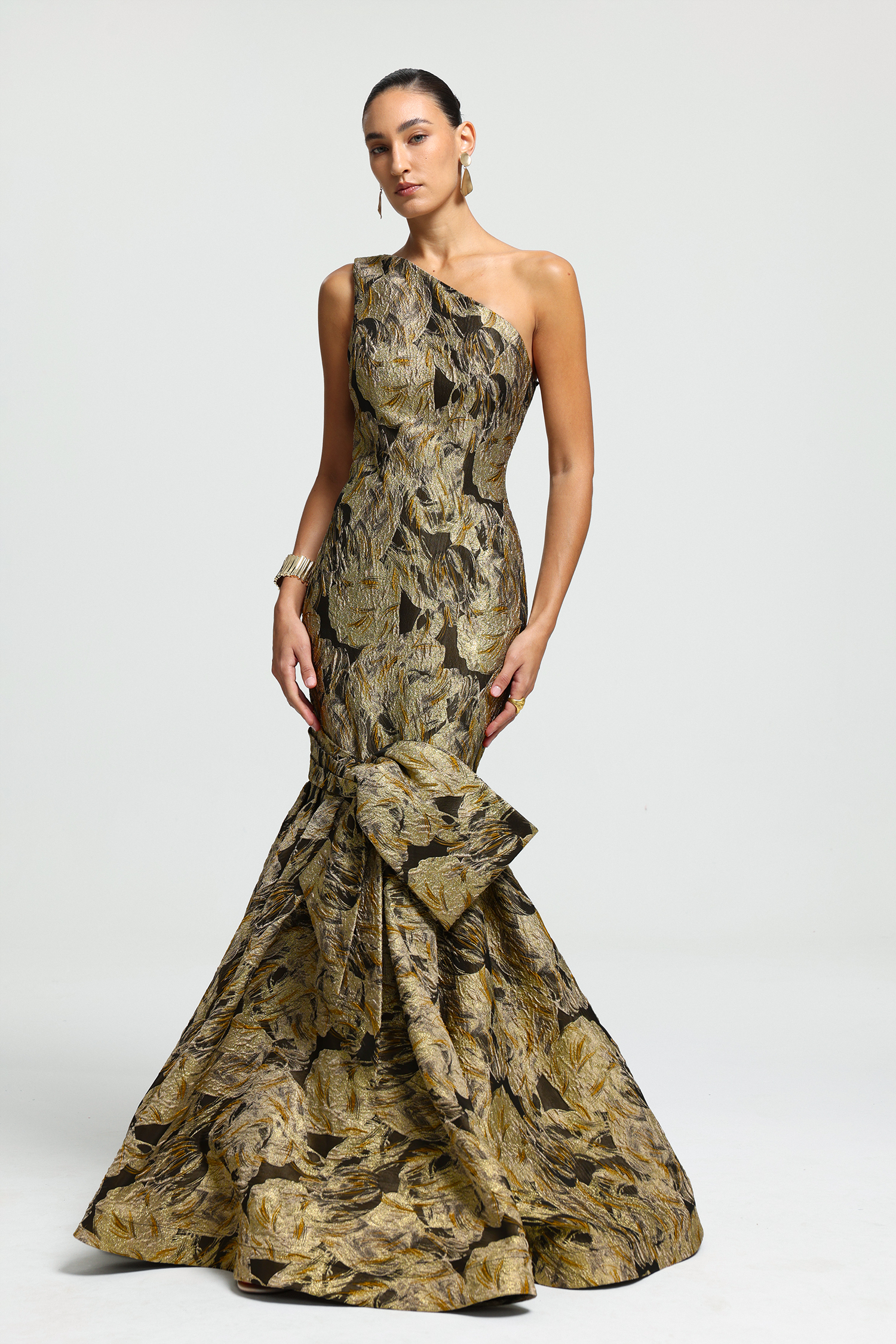One-Shoulder Floral Bow Mermaid Gown